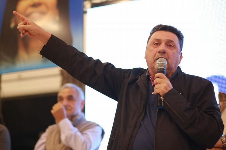 Un intendente propuso comer milanesa de berenjena 