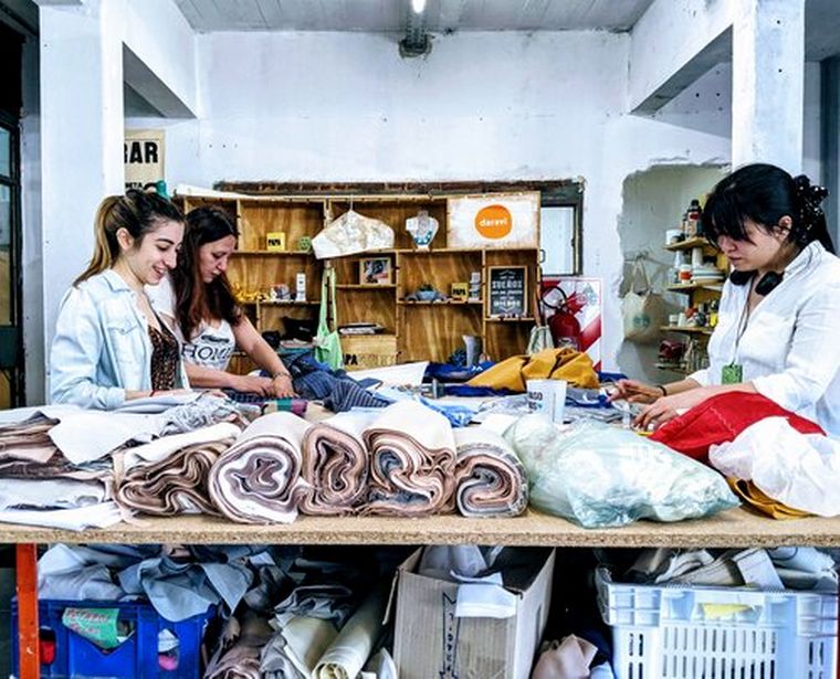 Lorena y Rocío son las emprendedoras detrás de la marca 