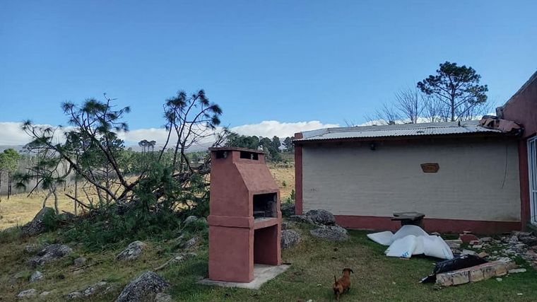 Temporal de fuerte viento en Villa Yacanto (Fotos: Yacanto Noticias)