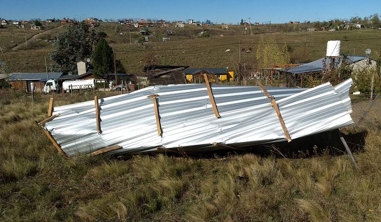 Temporal de fuerte viento en Villa Yacanto