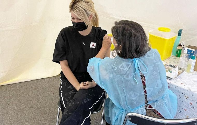 Wanda Nara se vacunó contra el coronavirus