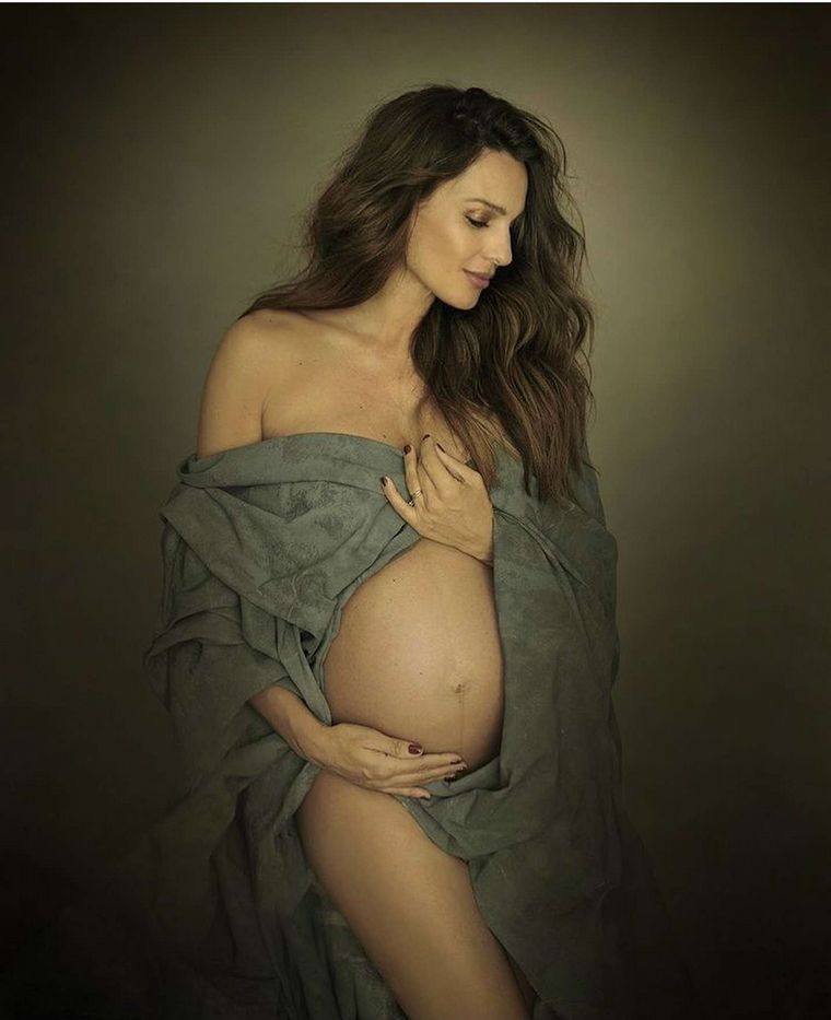 Pampita embaarazada