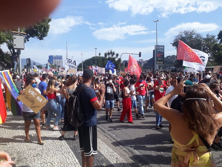 Protestas en todo Brasil contra el gobierno de Bolsonaro
