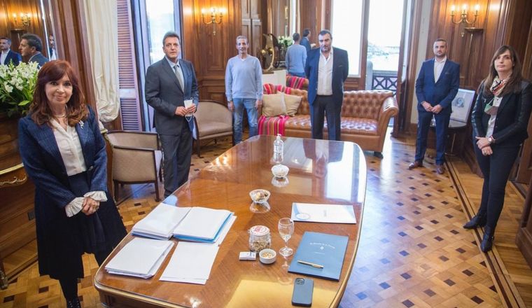 Cristina Kirchner y Sergio Massa, luego del acuerdo.