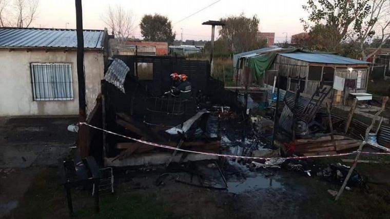 Se incendió una vivienda y hay siete muertos