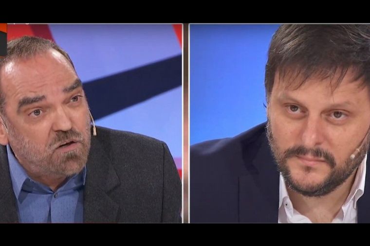 Tenso cruce entre Fernando Iglesias y Leandro Santoro
