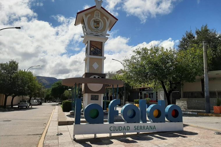 Polémica en La Falda por una fiesta clandestina con empleados municipales