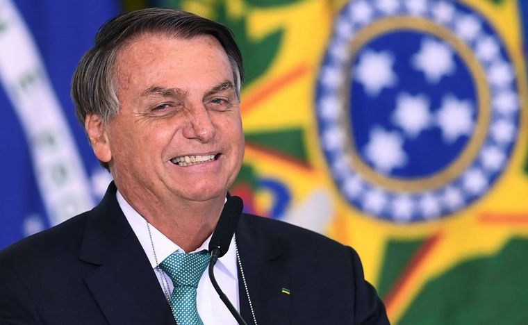 Bolsonaro le respondió a Fernández y lo comparó con Maduro.