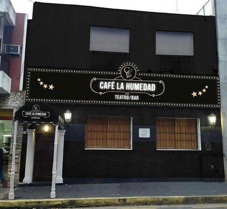 "Café La Humedad", el emprendimiento de Cacho junto a Marina, su esposa.