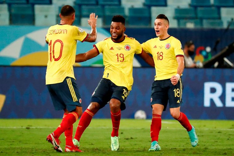 Ajustado éxito de Colombia sobre Ecuador por la Copa América