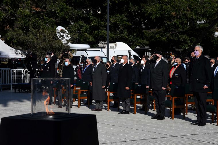 Rossi encabezó un acto en homenaje a los veteranos de Malvinas.