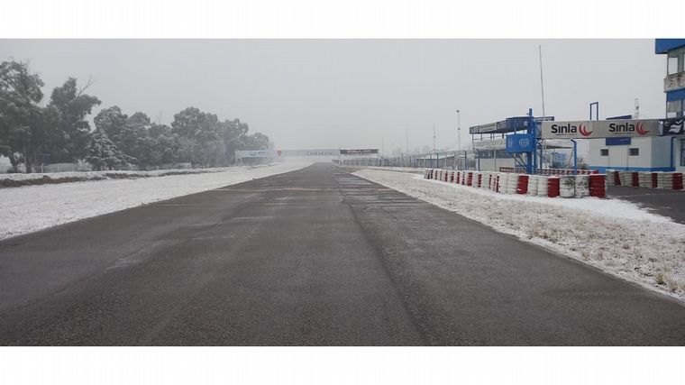 La vista en el Autódromo Parque Ciudad de Río Cuarto