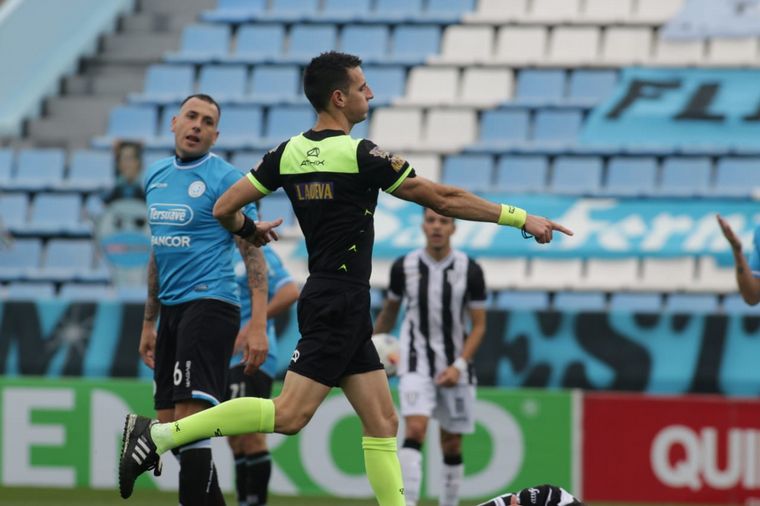 Gimnasia de Mendoza se puso en ventaja con un gol de penal.