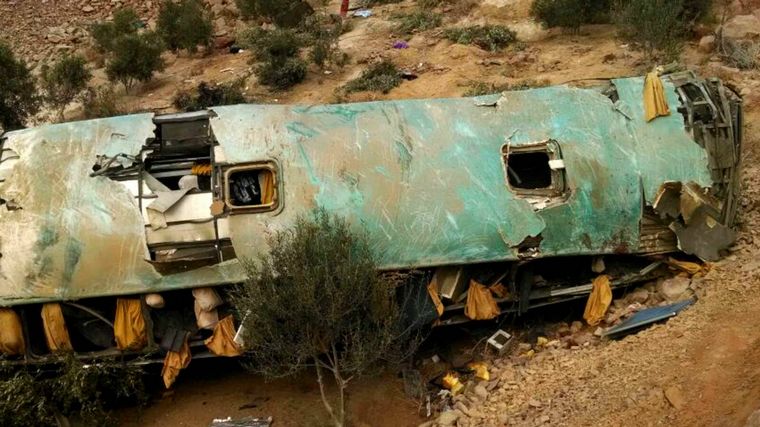 FOTO: Accidente de autobús en Nasca deja 27 mineros muertos