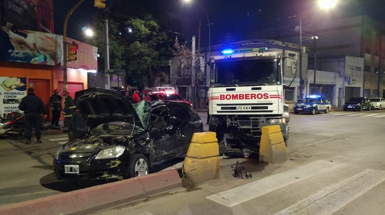 Grave choque en avenida Colón y Monseñor de Andrea en Córdoba.