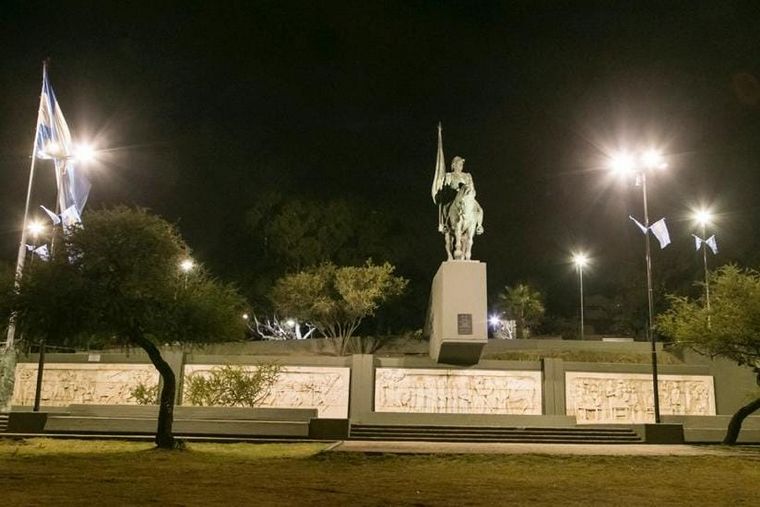 Córdoba inaugura la remodelación del monumento a Belgrano