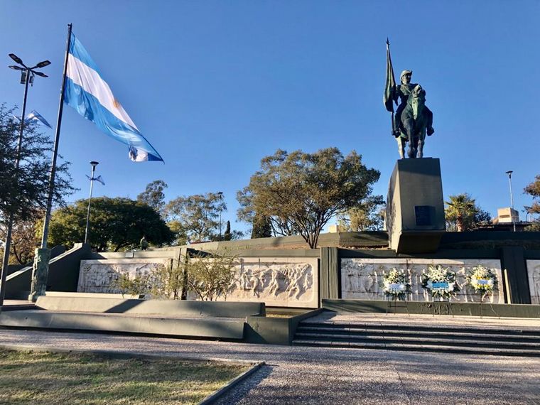 Córdoba inaugura la remodelación del monumento a Belgrano