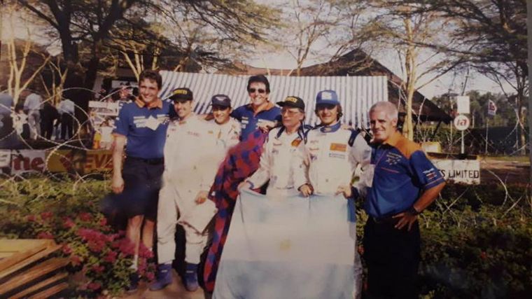 Barattero M,Menzi,Galindo,Barattero F,Del Buono,Sánchez y Kember en Kenia 2000.