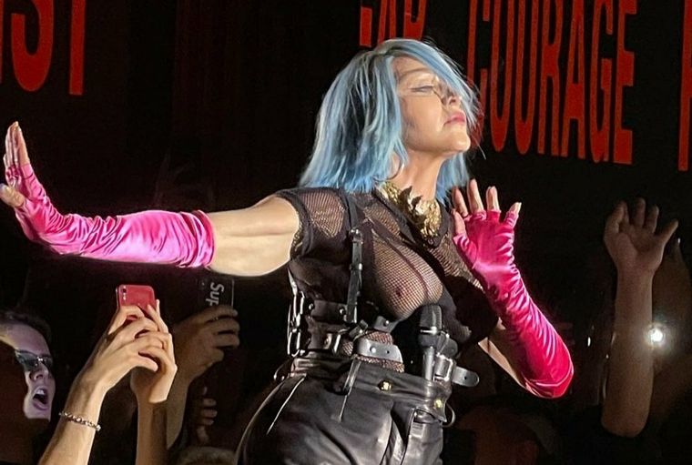 Madonna apareció de sorpresa en un boliche de New York