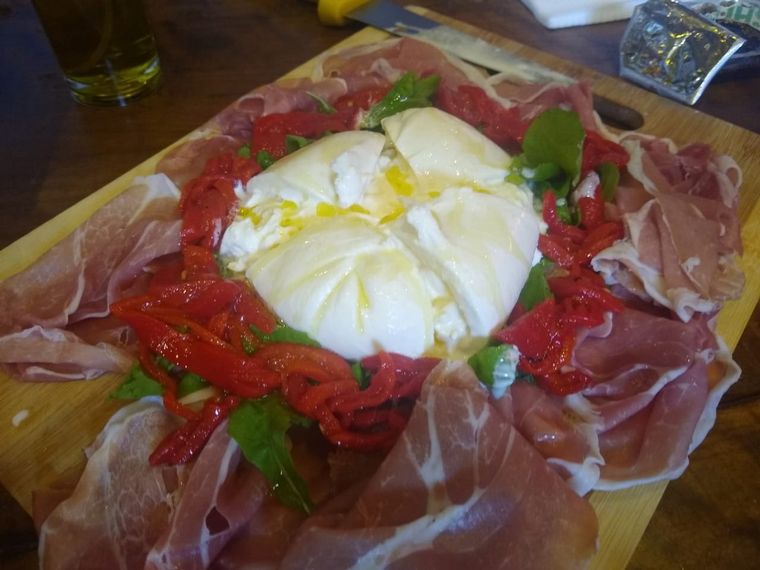 Mercat, el primer mercado gastronómico de CABA