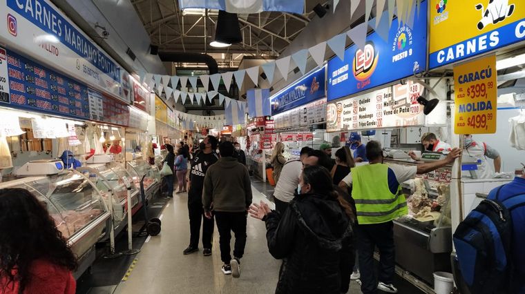 Buen movimiento de público en el Mercado Norte.