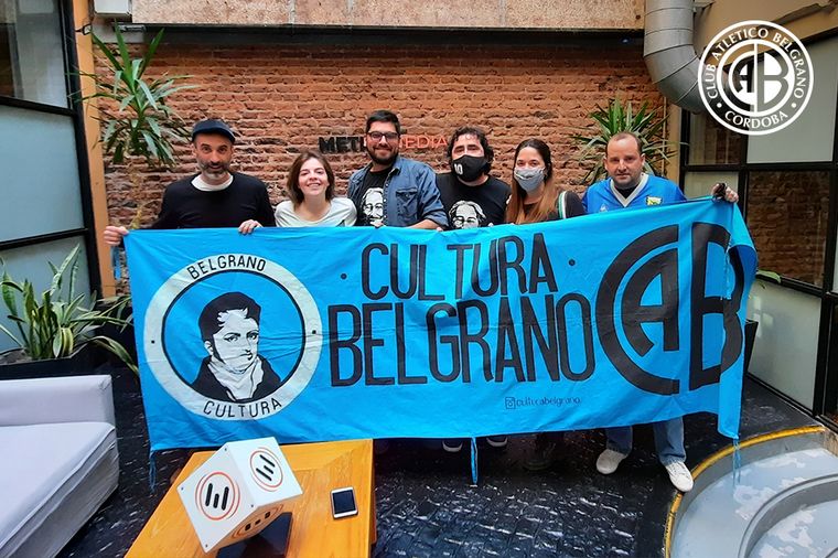 FOTO: Dalma Maradona posó con la "10" (Foto: Belgrano).