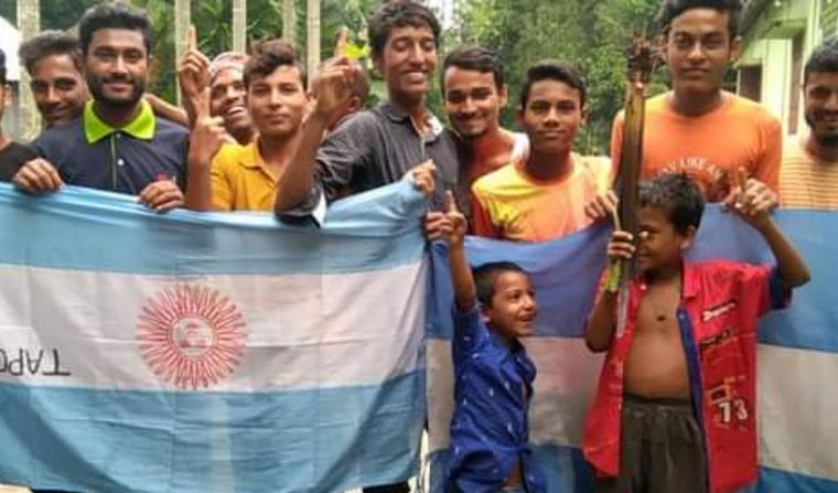 FOTO: Euforia en Bangladesh e India tras la victoria de Argentina