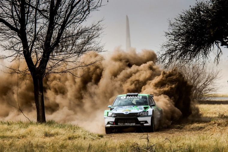 Alejandro Cancio (Skoda) nuevo líder del campeonato de R5.