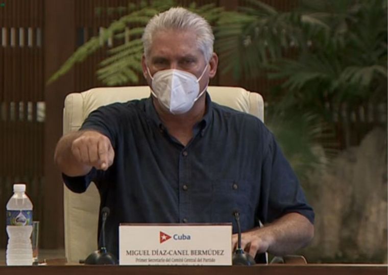 Miguel Díaz-Canel prometió reprimir las protestas de los opositores al régimen. 
