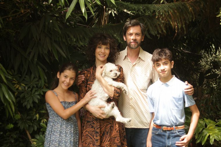 "Isabel" recrea la vida de la escritora chilena Isabel Allende.