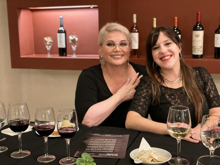 Carmen Barbieri y Eugenia Iérmoli en el Hotel Pinares Panorama.