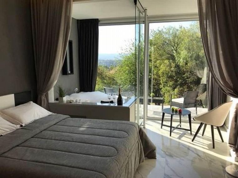 Hotel Pinares Panorama combina relax y cuidado del ambiente.