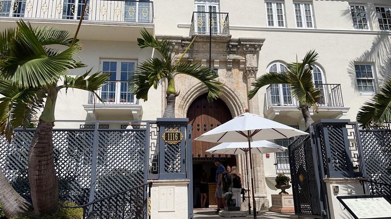 FOTO: Así es mansión donde fue asesinado Gianni Versace
