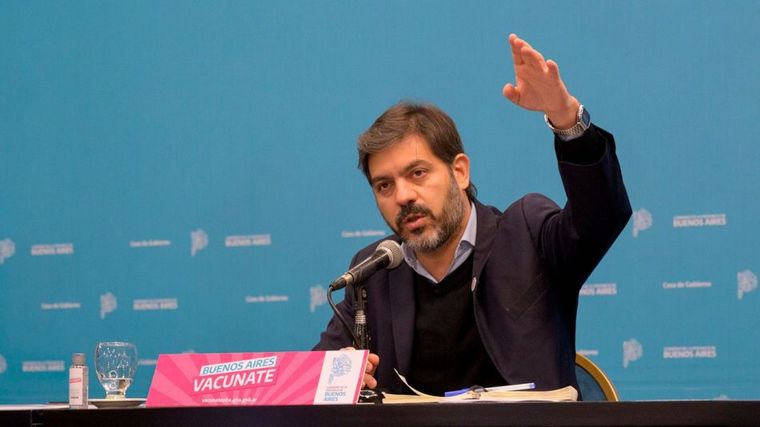 Buenos Aires analiza que solo los vacunados ingresen a bares