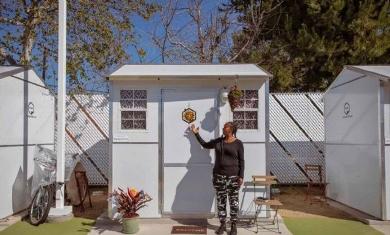 Cómo son las casas de 6 m2 para personas sin hogar