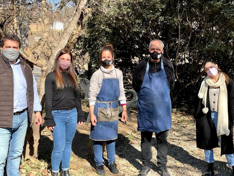 Magui Bravo y Seba Peri Robledo visitaron La Vaquita en Calamuchita