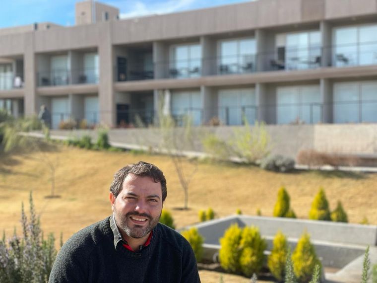 Prado del Lago, un cómodo complejo náutico en Villa Rumipal