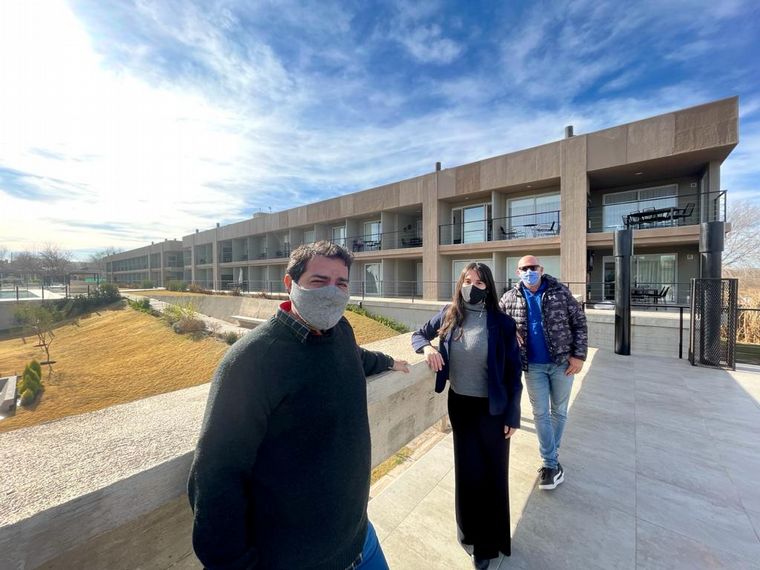 Prado del Lago, un cómodo complejo náutico en Villa Rumipal