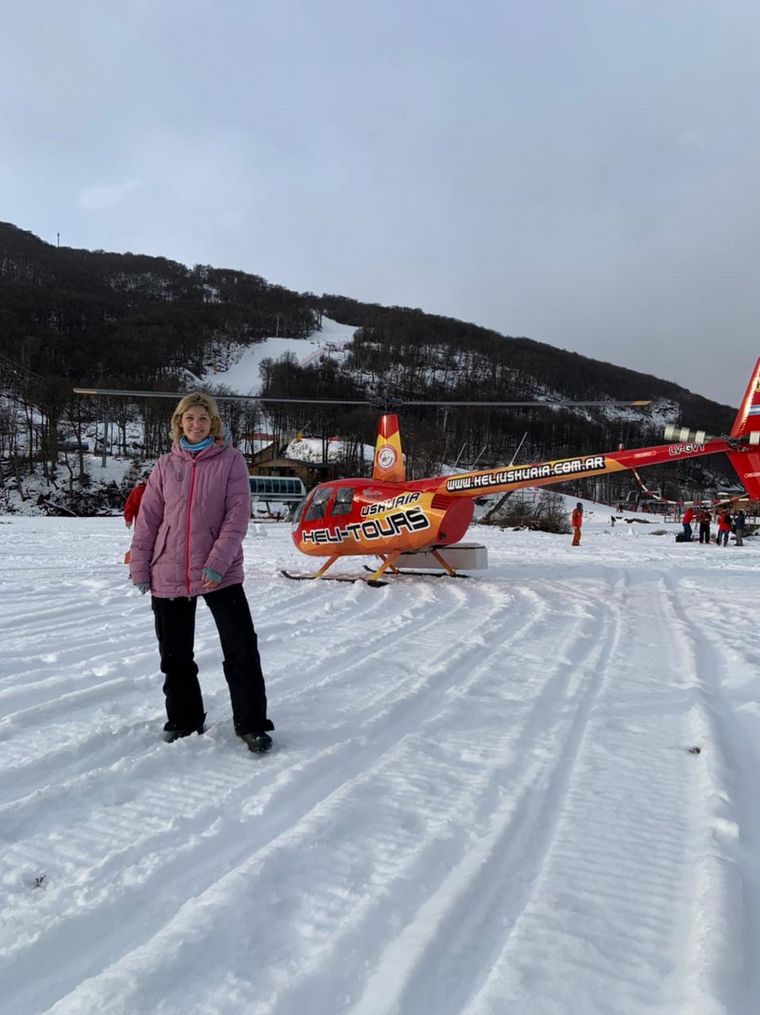 Mica Rodríguez sobrevoló el Cerro Castor en Ushuaia