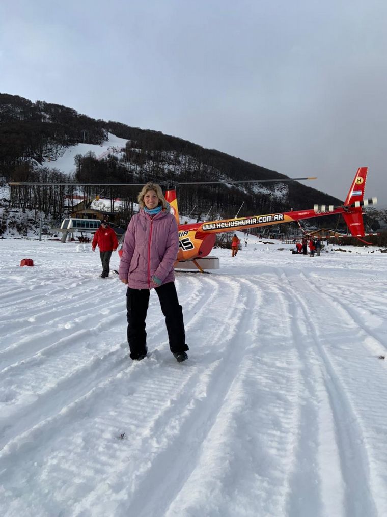 Mica Rodríguez sobrevoló el Cerro Castor en Ushuaia