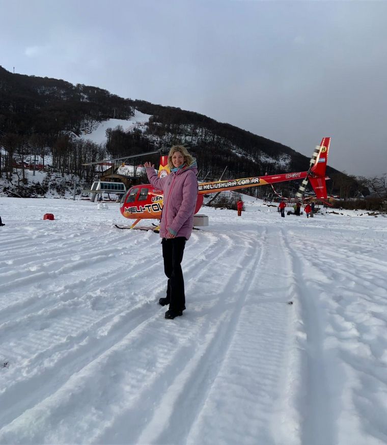 Mica Rodríguez sobrevoló el Cerro Castor en Ushuaia