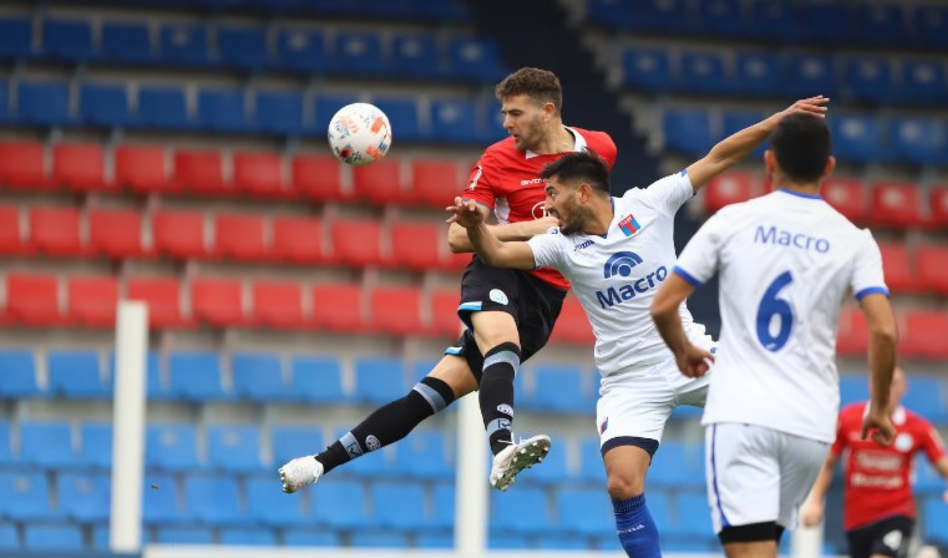 "El Pirata" y "El Matador" no se sacaron ventaja (Foto: CAB).