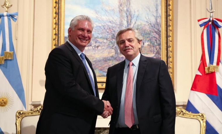 Alberto Fernández y su par cubano, Miguel Díaz-Canel.