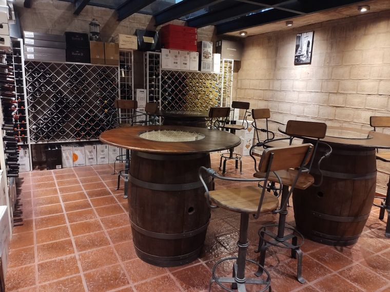 Recorrido por el Hotel Nono Luigi de Oncativo.