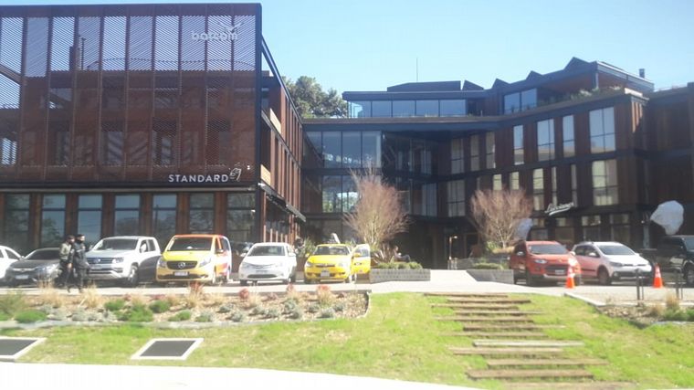 Standard 69, ahora, en zona norte,