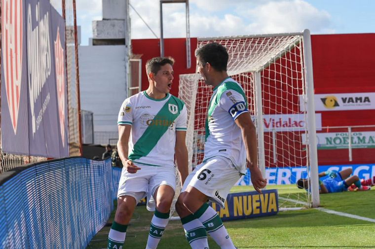 Banfield consiguió su primer triunfo ante Unión en Santa Fe