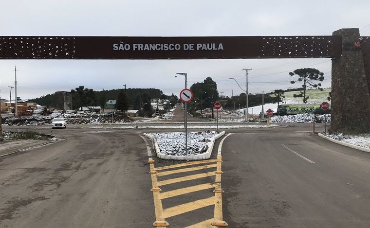 FOTO: Insólita nevada pintó de blanco el sur de Brasil