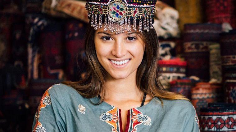 Ella es Alexis Alford, la persona más joven que conoce todos los países del globo.