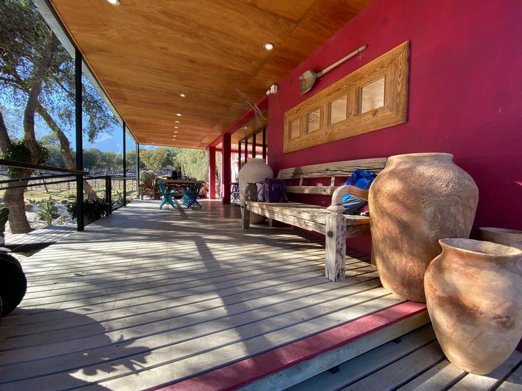 Siempre Juntos, desde Aráoz de Lamadrid.