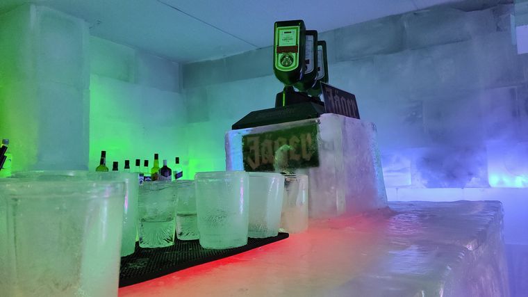 Bar de hielo